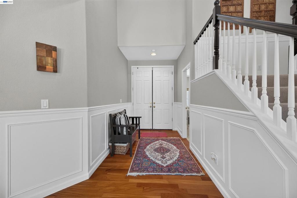 Image 2 of property listing at 271 Kelley Mist Ct, Tracy, CA 95377