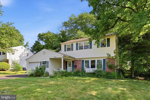 2017 BLACKHORSE DR, Warrington, PA 18976