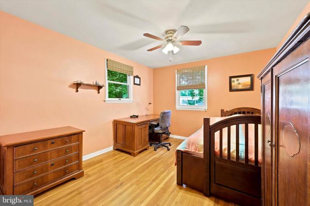 2017 BLACKHORSE DR, Warrington, PA 18976