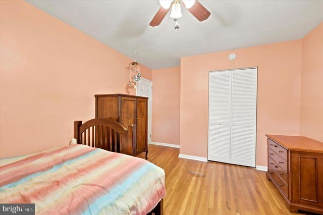 2017 BLACKHORSE DR, Warrington, PA 18976