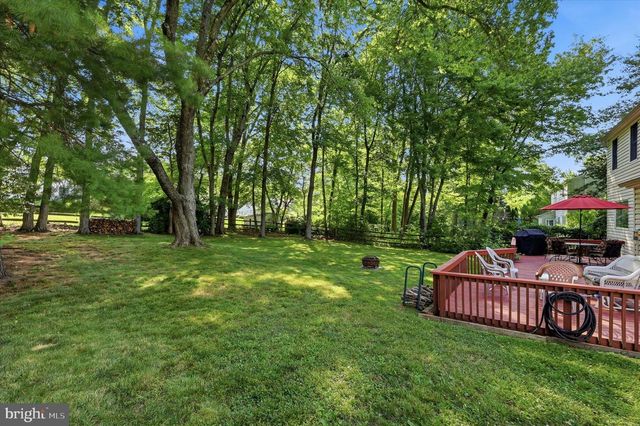 2017 BLACKHORSE DR, Warrington, PA 18976