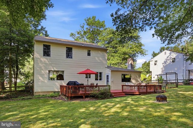 2017 BLACKHORSE DR, Warrington, PA 18976