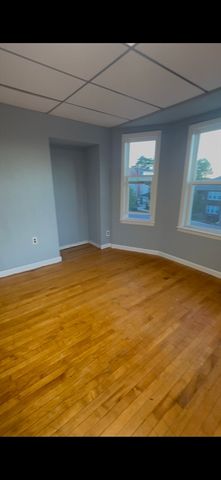 1025 Main St, Worcester, MA 01603