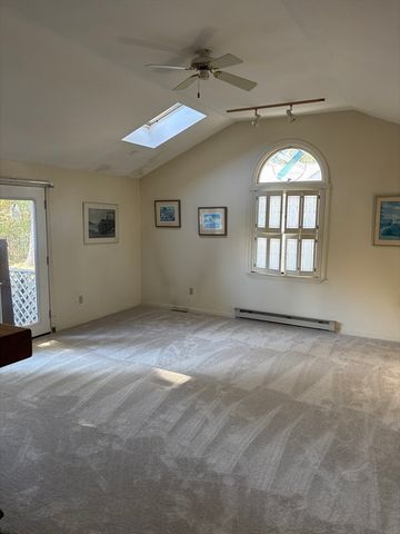 74 Hillside Ave, Falmouth, MA 02556