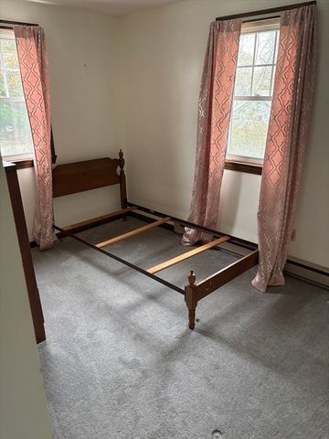 74 Hillside Ave, Falmouth, MA 02556