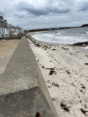 74 Hillside Ave, Falmouth, MA 02556