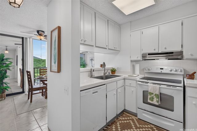 322 Aoloa Street 1706, Kailua, HI 96734
