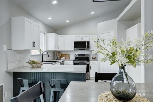 919 Muirfield, Nampa, ID 83686