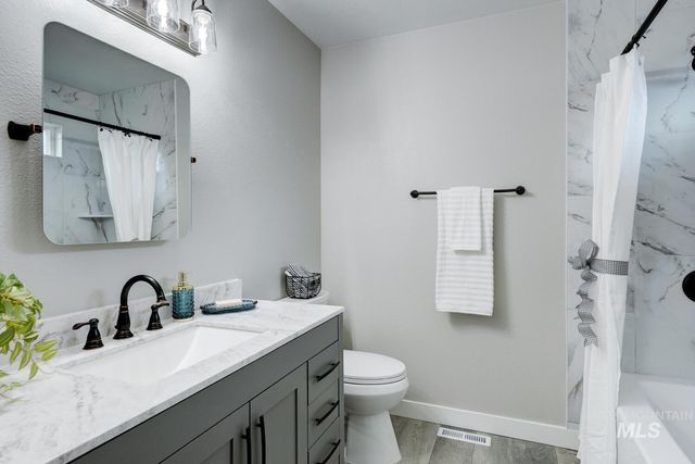 919 Muirfield, Nampa, ID 83686