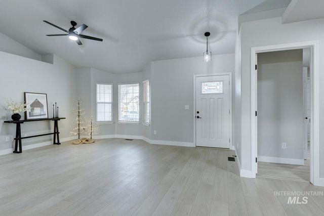 919 Muirfield, Nampa, ID 83686