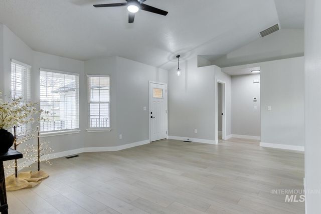 919 Muirfield, Nampa, ID 83686