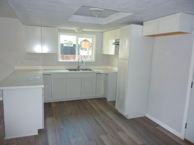 835 Clinton Dr, Stockton, CA 95210