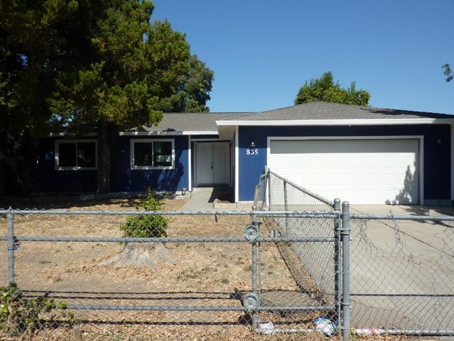 835 Clinton Dr, Stockton, CA 95210