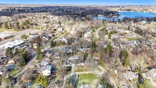 5840 Inkster - House Road, West Bloomfield Charter Township, MI 48323
