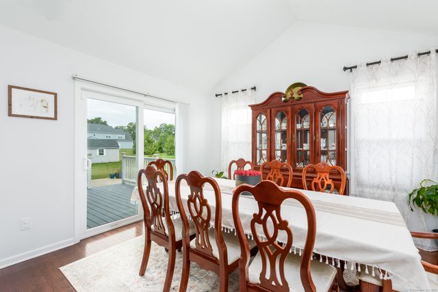 17 Farmington Drive, North Branford, CT 06472