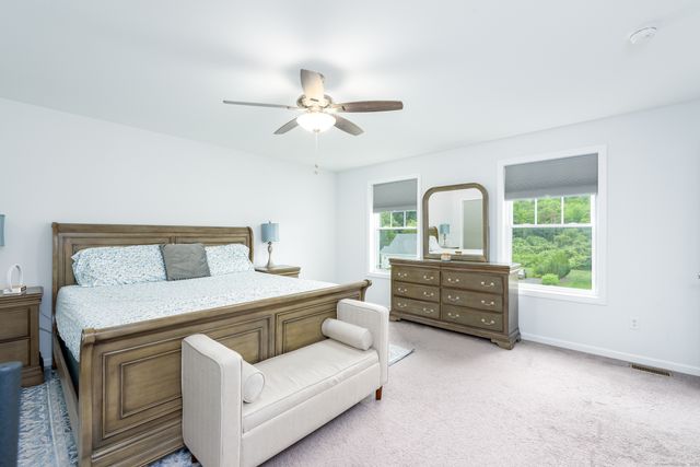 17 Farmington Drive, North Branford, CT 06472