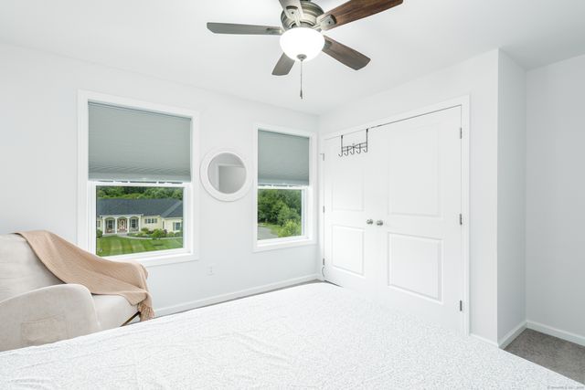 17 Farmington Drive, North Branford, CT 06472