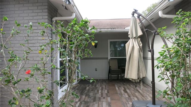 7432 OAKVISTA CIRCLE, Tampa, FL 33634