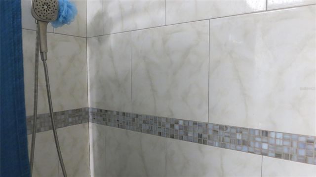 7432 OAKVISTA CIRCLE, Tampa, FL 33634