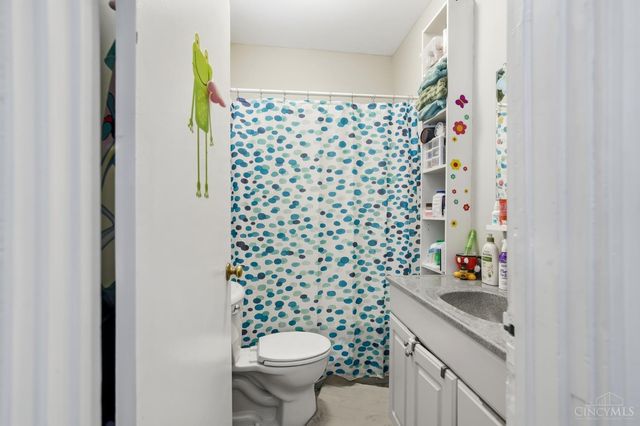 4025 Deer Park Avenue, Deer Park, OH 45236