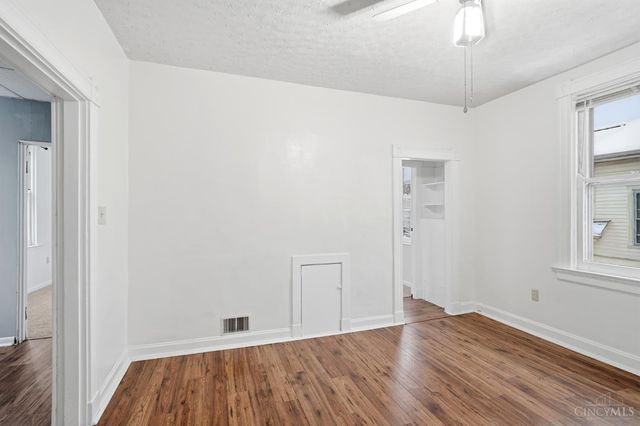 4025 Deer Park Avenue, Deer Park, OH 45236