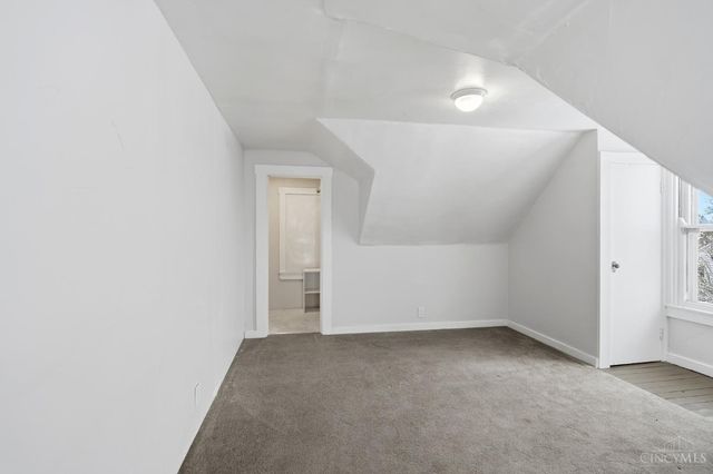 4025 Deer Park Avenue, Deer Park, OH 45236