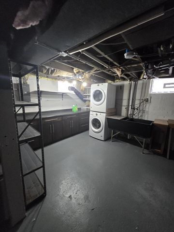 3022 32nd Avenue S, Minneapolis, MN 55406