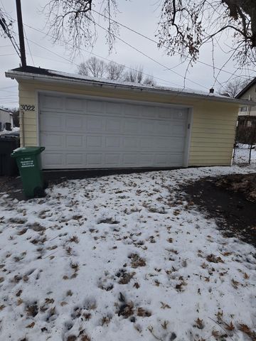 3022 32nd Avenue S, Minneapolis, MN 55406