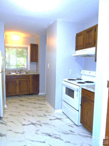 4024 Rosehaven Drive, Charlotte, NC 28205