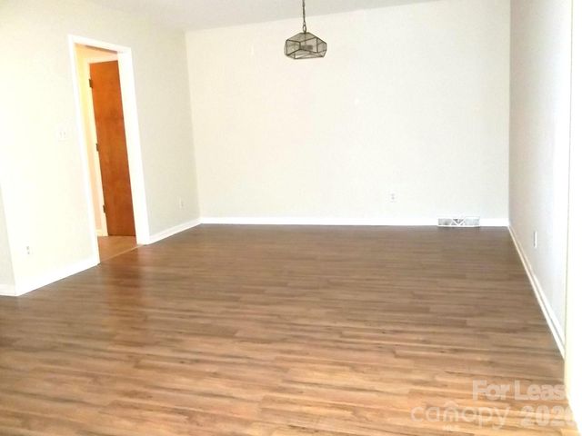 4024 Rosehaven Drive, Charlotte, NC 28205