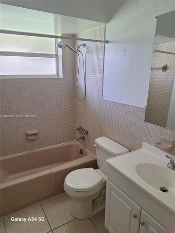 710 NW 77th Way, Pembroke Pines, FL 33024