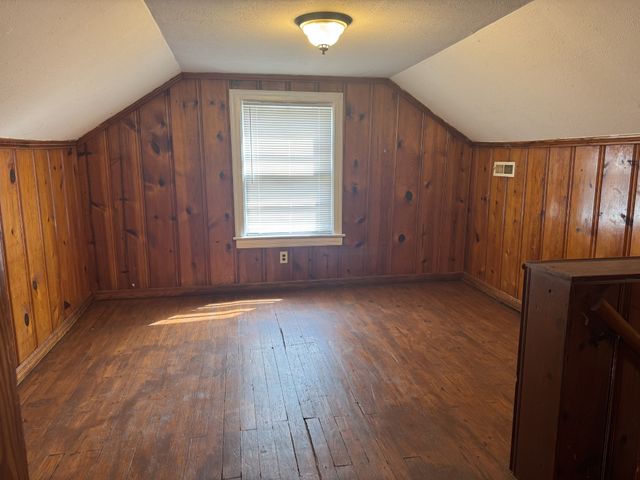 308 8th Ave, Columbia, TN 38401