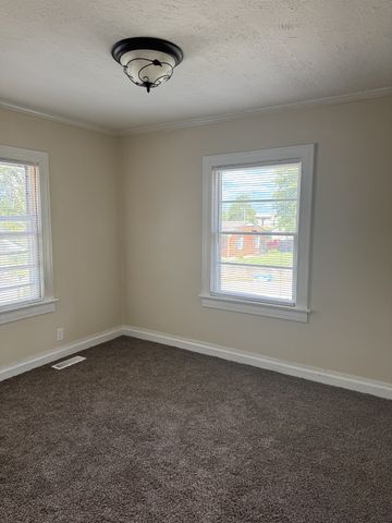 308 8th Ave, Columbia, TN 38401