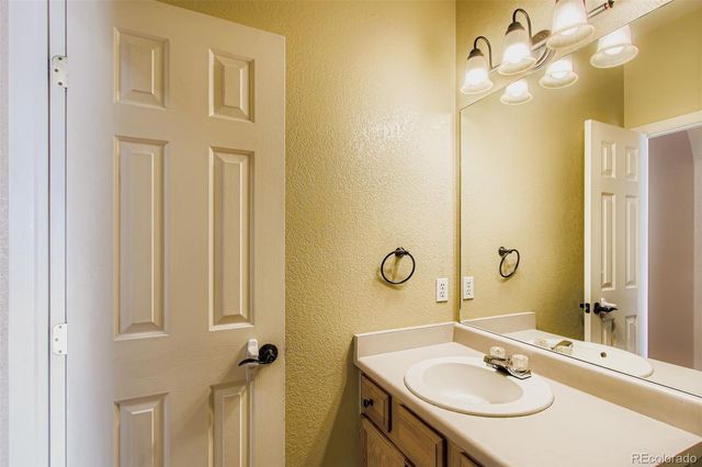 10693 W 63rd Drive 102, Arvada, CO 80004