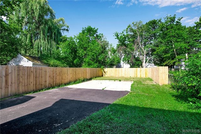702 Norfolk Avenue, Buffalo, NY 14215