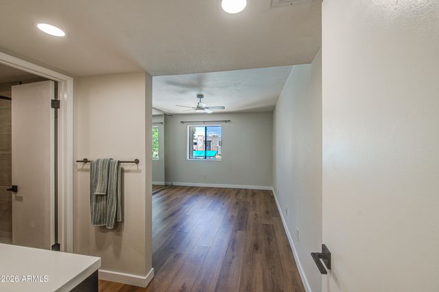 1920 W LINDNER Avenue 203, Mesa, AZ 85202