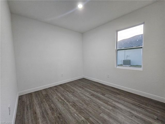 9011 Penny CIR, Labelle, FL 33935