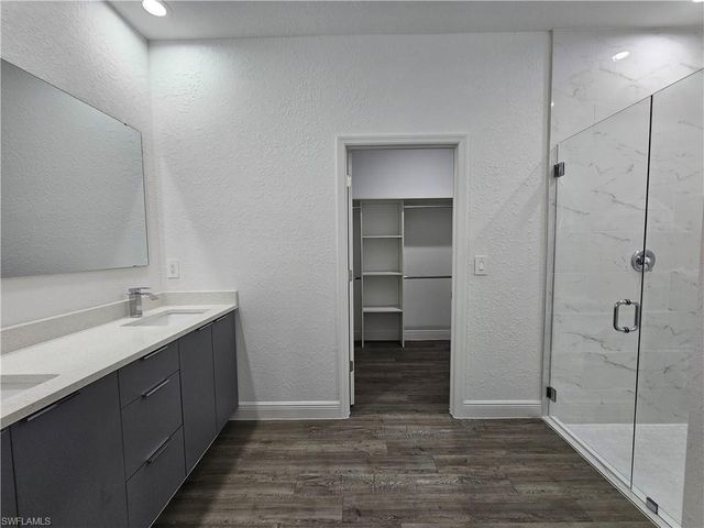 9011 Penny CIR, Labelle, FL 33935