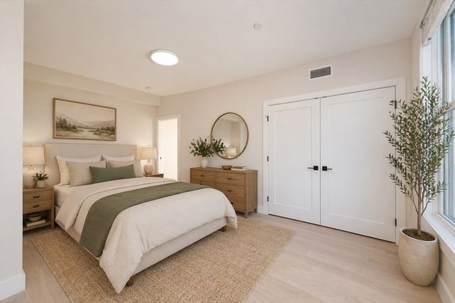425 Border St 407, Boston, MA 02128