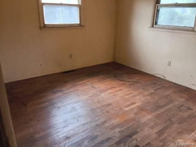 1008 Reo Road, Lansing, MI 48910