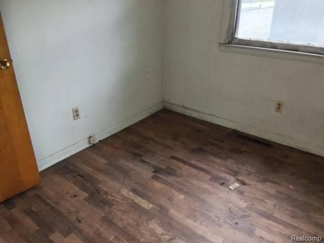 1008 Reo Road, Lansing, MI 48910