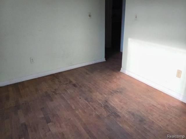 1008 Reo Road, Lansing, MI 48910