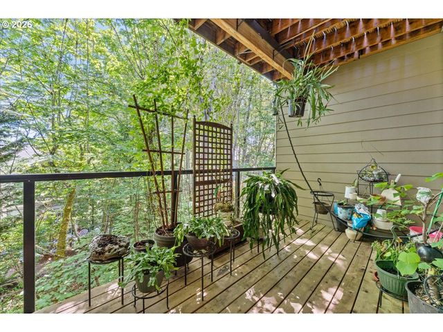9522 Sw 153RD Ave, Beaverton, OR 97007