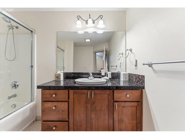 9522 Sw 153RD Ave, Beaverton, OR 97007