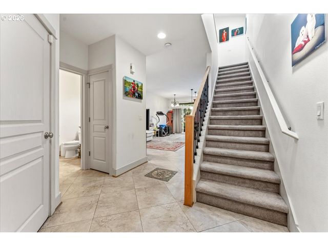 9522 Sw 153RD Ave, Beaverton, OR 97007