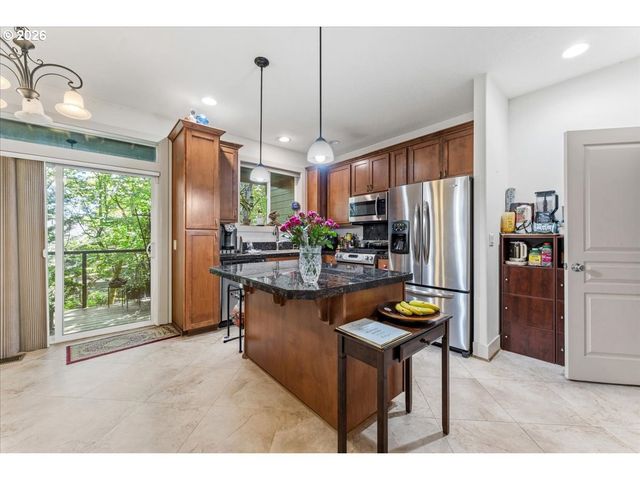 9522 Sw 153RD Ave, Beaverton, OR 97007