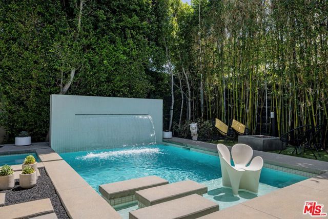 848 N Crescent Heights Boulevard, Los Angeles, CA 90046
