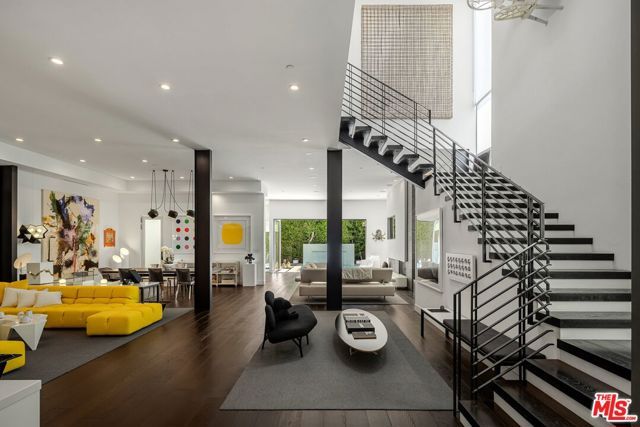 848 N Crescent Heights Boulevard, Los Angeles, CA 90046