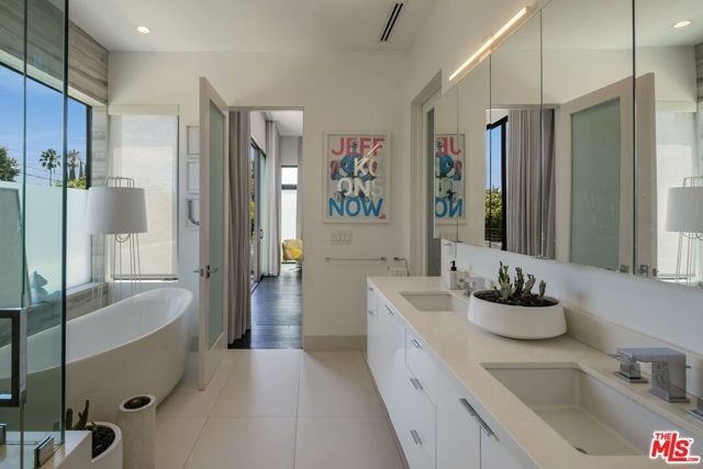 848 N Crescent Heights Boulevard, Los Angeles, CA 90046