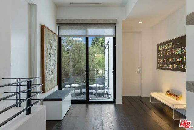 848 N Crescent Heights Boulevard, Los Angeles, CA 90046